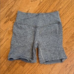 Colaie shorts gray ribbed size extra large